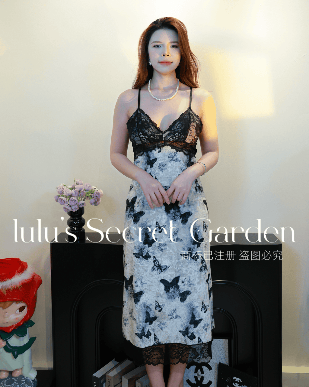 LULU 1094-Plus Size Padded Velvet Nightdress – Pure Desire Style with Butterfly Print and Long Camisole Design