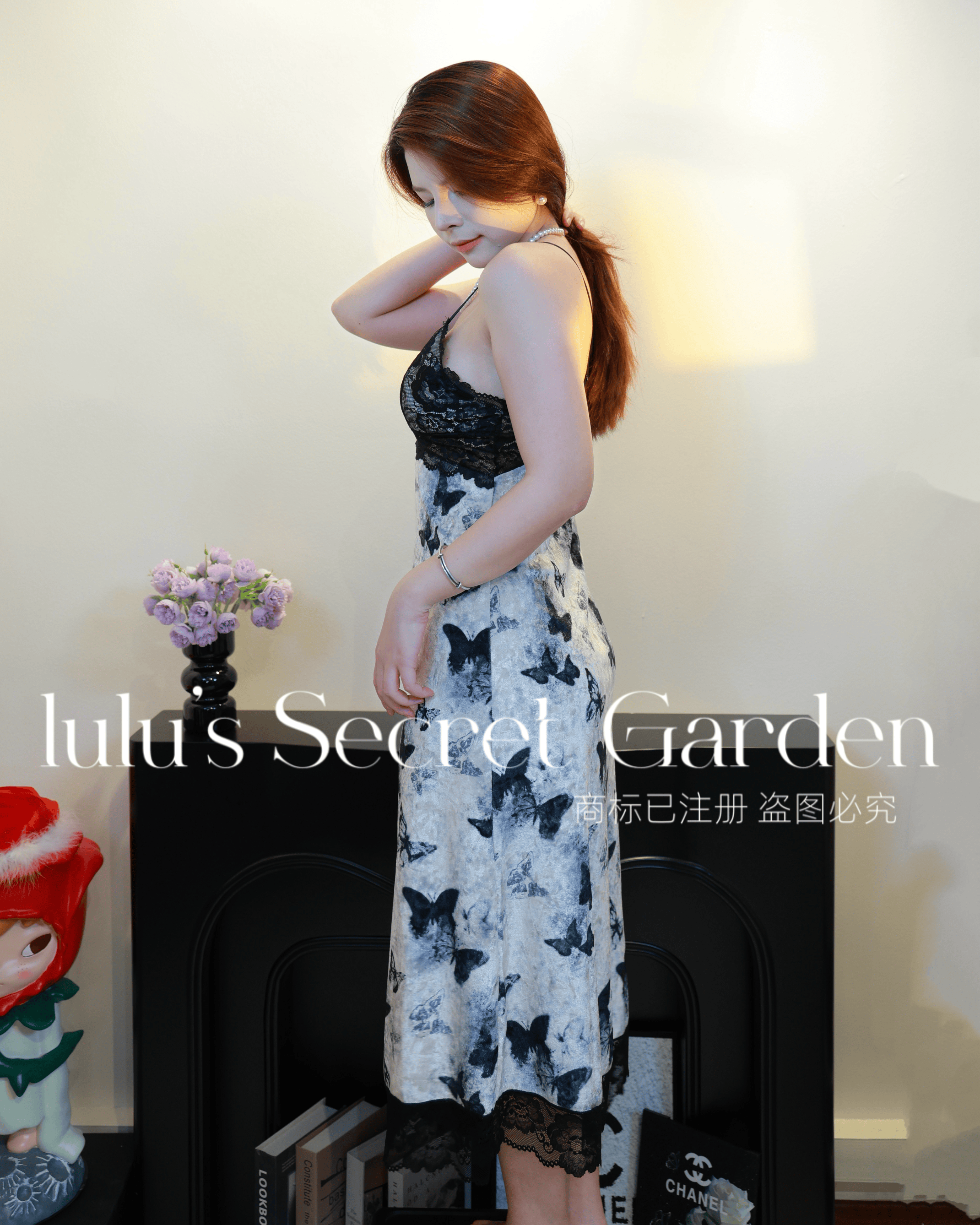 LULU 1094-Plus Size Padded Velvet Nightdress – Pure Desire Style with Butterfly Print and Long Camisole Design