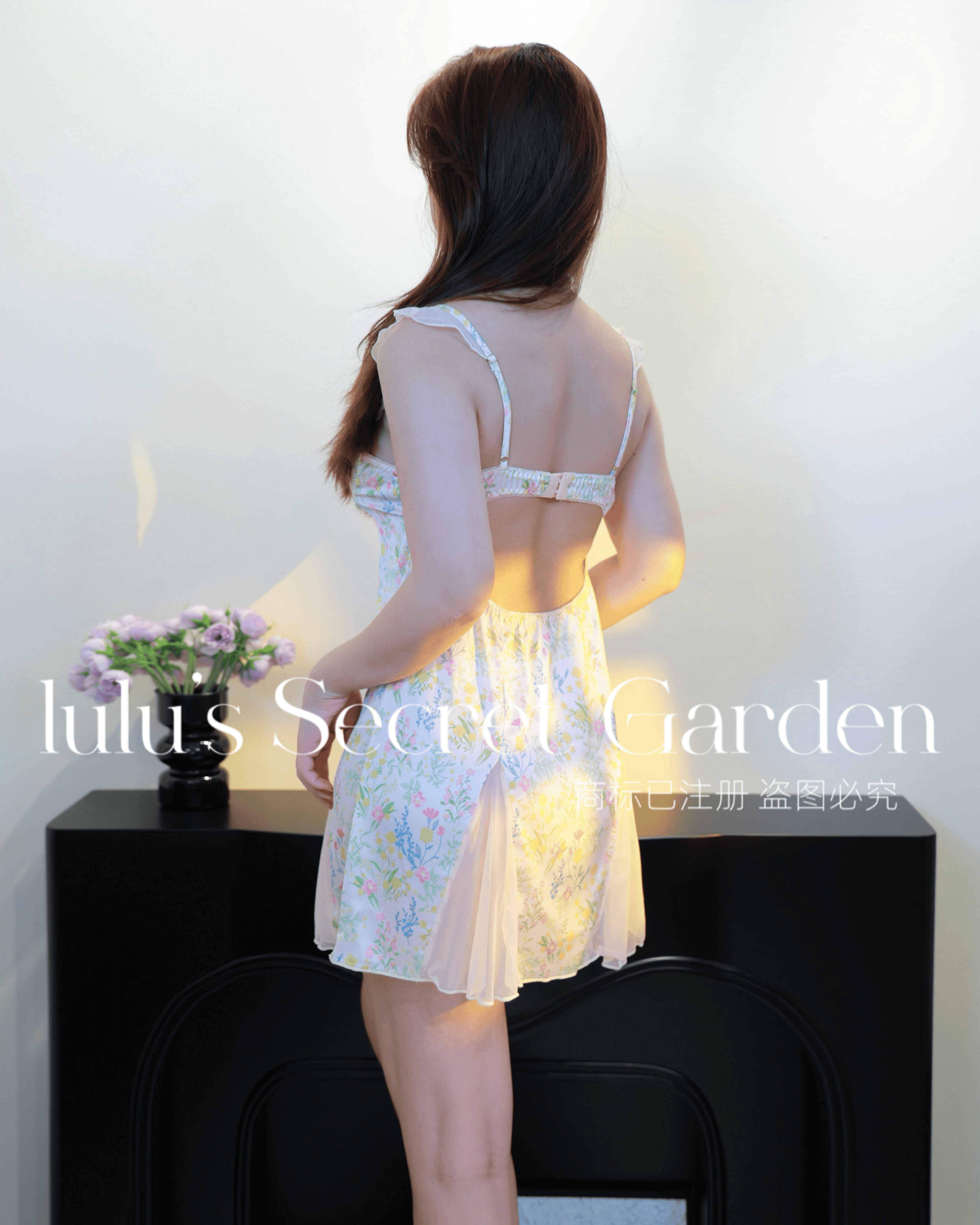 LULU 1160 - sweet flutter sleeve sexy backless nightdress with built-in padding, made of silky ice fabric for a comfortable home look